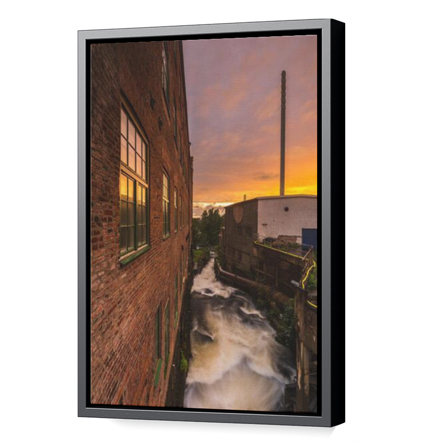 Thumbnail for Canvas - Black Floating Frame